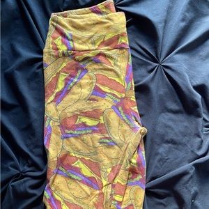 Lularoe hamburger leggings